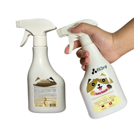 Anti-bacterial pet deodorant spray for dogs and cats – safe odor eliminator
